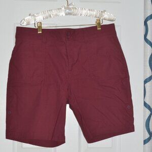EDDIE BAUER BURGUNDY WOMANS SHORTS SIZE 16